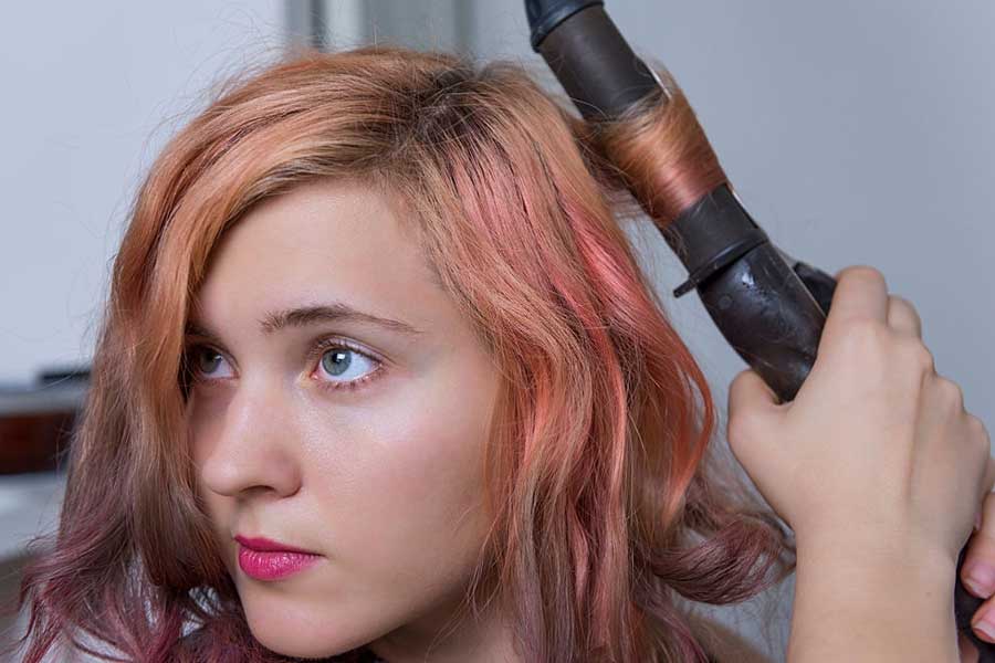 How to Use a Curling Iron: Step-by-Step