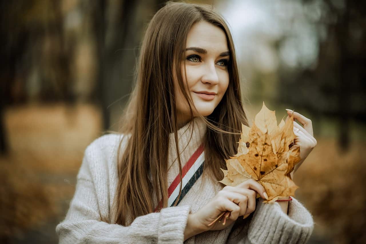 como voltar a cor natural do cabelo